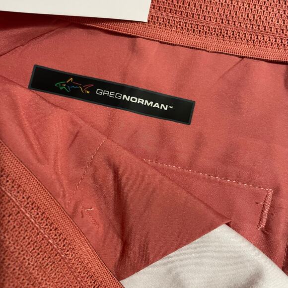 Greg Norman Mens Golf Shorts Size 32 Golf Ball Print Zip Fly Mid Rise Quick Dry - Picture 5 of 10